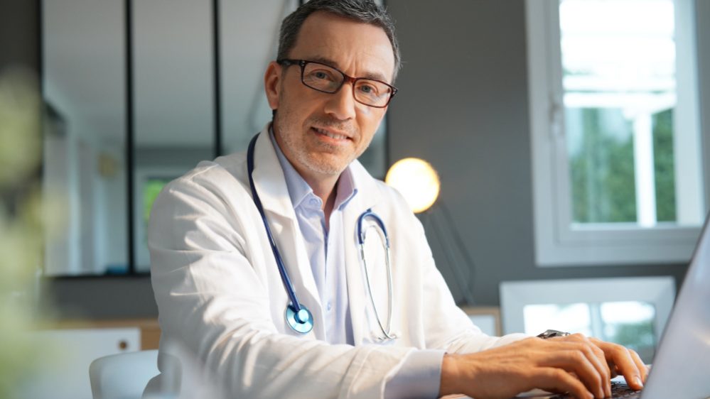 contratar un software de gestión médica